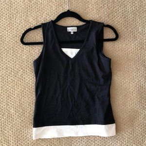 Suzy Petites Black and White Top